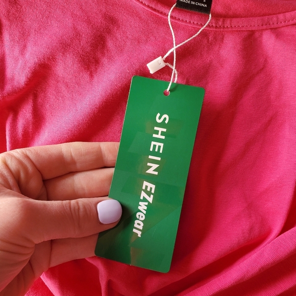 NWT SHEIN EZwear Hot Pink Twist Hem Crop Top Size XS (2) - Picture 7 of 12